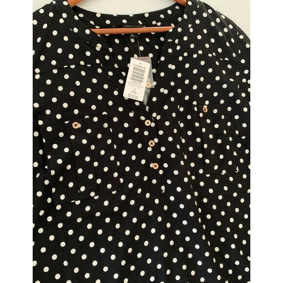 TORRID Women’s Harper Challis Long Sleeve Blouse, Deep Black, White Dots Size 3X - Picture 14 of 16